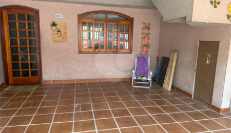 Casa à venda com 3 quartos, sendo 1 suíte,  em Vila Romão, Salto, SP