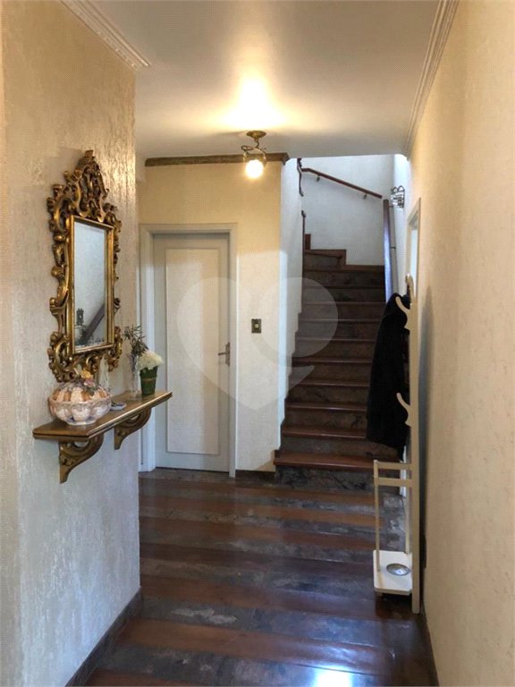 Sobrado à venda com 5 quartos, sendo 3 suítes, em Tremembé, São Paulo, SP