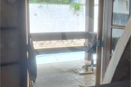 Chácara à venda com 4 quartos, sendo 3 suítes, em Campos de Atibaia, Atibaia, SP