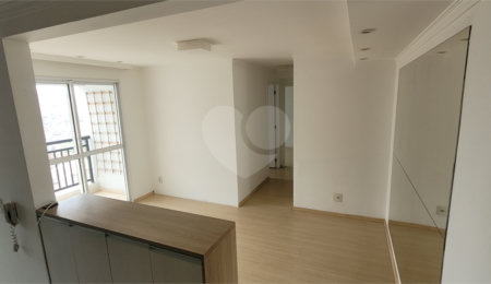 Apartamento à venda com 2 quartos, sendo 1 suíte,  em Vila Andrade, São Paulo, SP