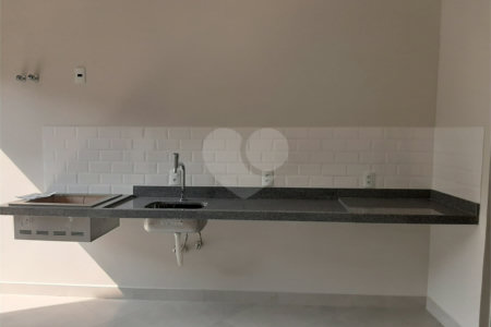 Casa à venda com 3 quartos, sendo 1 suíte, em Residencial/Comercial, Vinhedo, SP