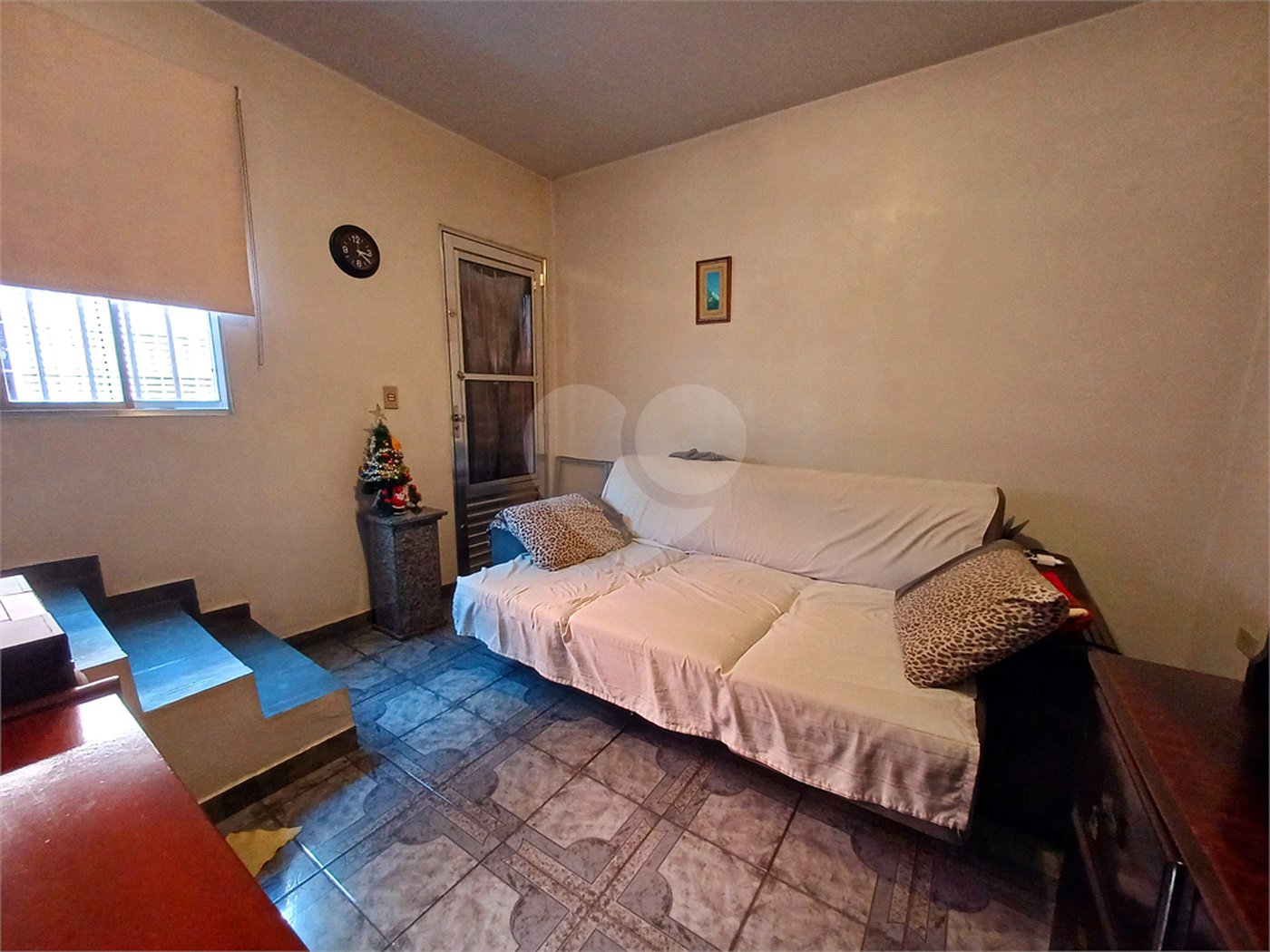 Casa à venda com 4 quartos, sendo 1 suíte, em Vila Paulicéia, São Paulo, SP