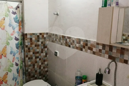 Casa Térrea à venda com 2 quartos em Vila Nivi, São Paulo, SP