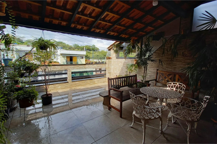 Sobrado à venda com 3 quartos em Pirituba, São Paulo, SP