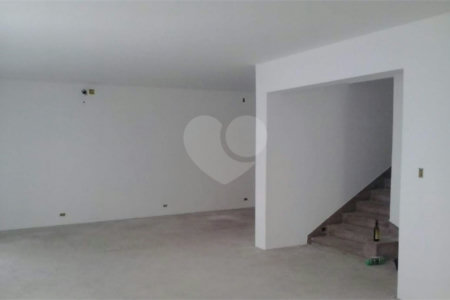 Casa à venda com 4 suítes em Vila Cordeiro, São Paulo, SP