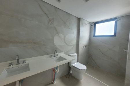 Apartamento à venda com 3 suítes em Parque Campolim, Sorocaba, SP