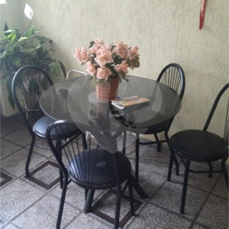 Sobrado à venda com 6 quartos, sendo 2 suítes, em Santana, São Paulo, SP
