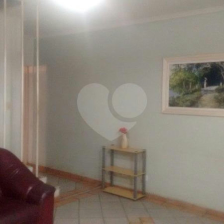 Sobrado à venda com 4 quartos, sendo 1 suíte, em Campo Belo, São Paulo, SP