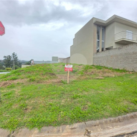 Terreno à venda no condomínio Jardim Santa Maria, Vinhedo - SP