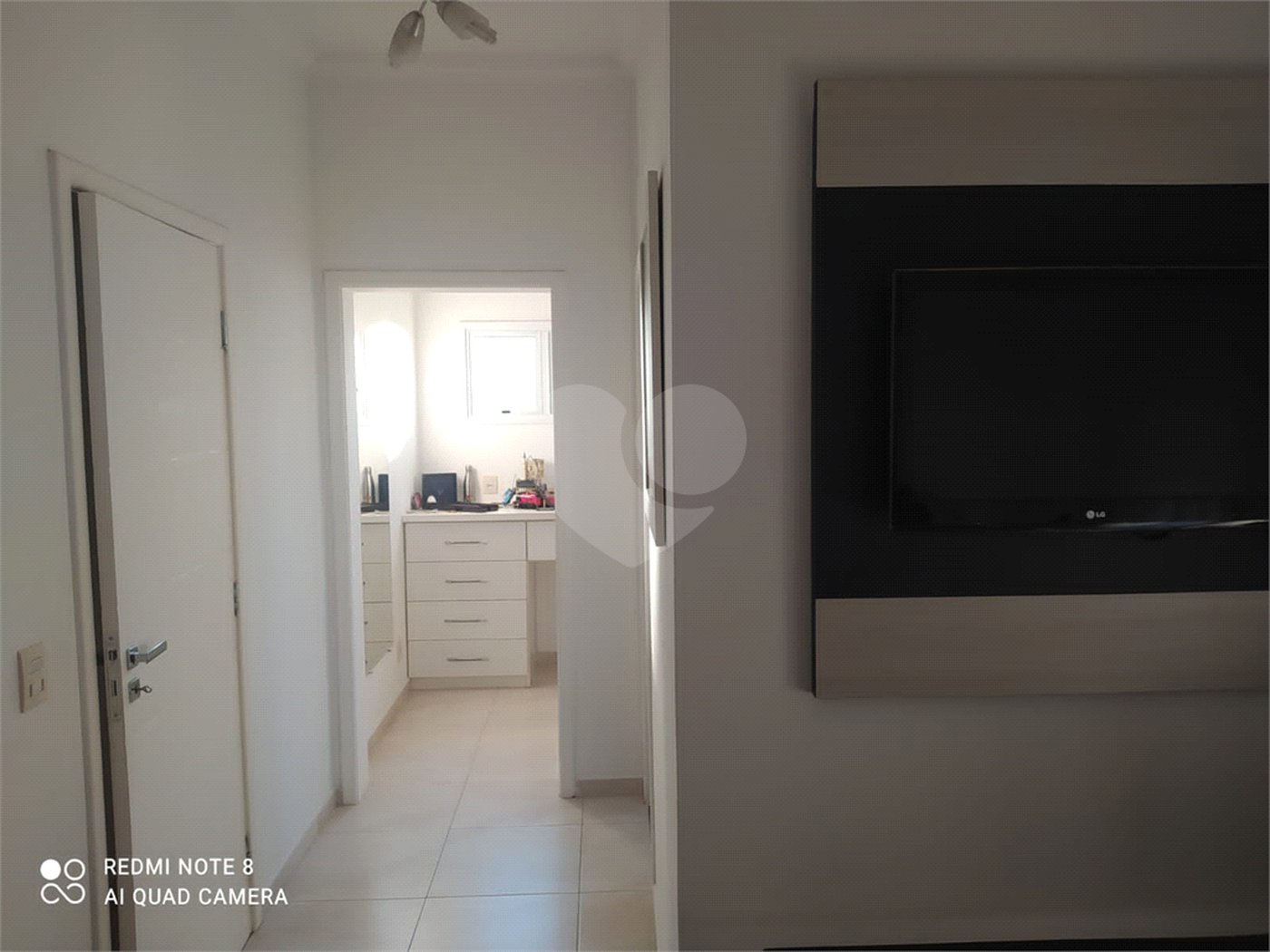 Casa à venda com 3 quartos, sendo 2 suítes, no condomínio Ibiti Royal Park, Sorocaba - SP