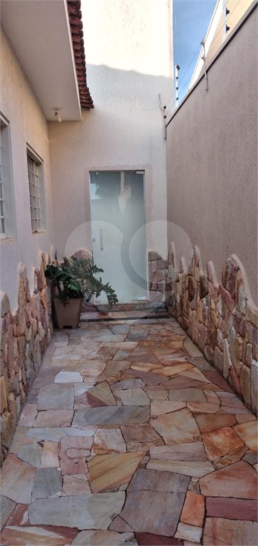 Casa à venda com 3 quartos, sendo 2 suítes, em Vila Harmonia, Araraquara, SP