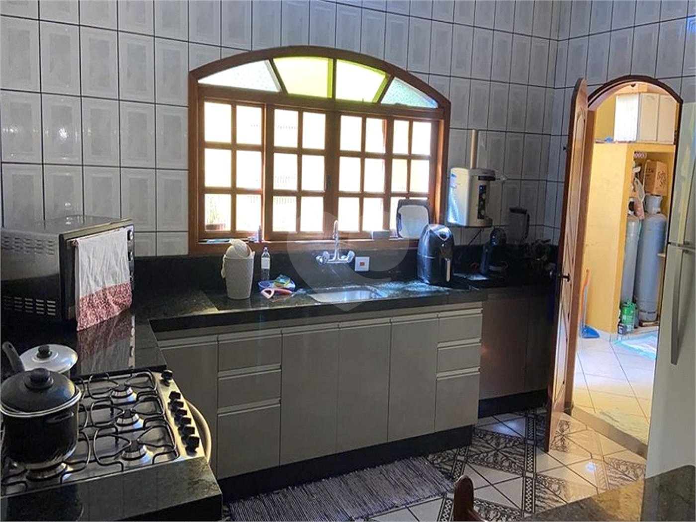 Sobrado à venda com 4 quartos, sendo 1 suíte, em São Miguel Paulista, São Paulo, SP