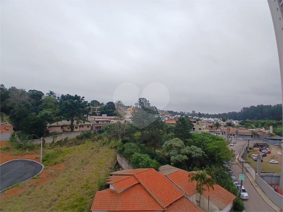 Apartamento à venda com 2 quartos, sendo 1 suíte, em Chácaras Manão, Mairinque, SP