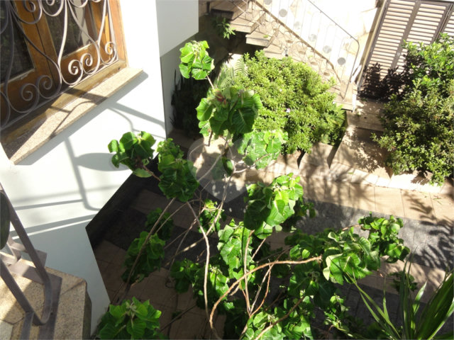Casa Térrea à venda com 3 quartos, sendo 1 suíte,  em Parada Inglesa, São Paulo, SP
