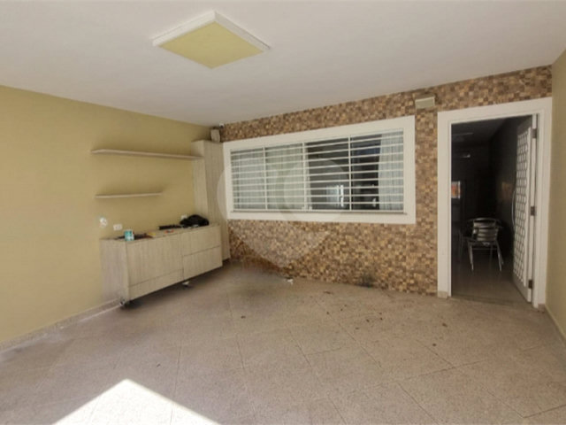 Sobrado à venda com 3 quartos, sendo 1 suíte,  em Mooca, São Paulo, SP