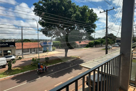 Sobrado à venda ou para alugar com 4 quartos, sendo 2 suítes, em Vila Lacíria, Ponta Porã, MS