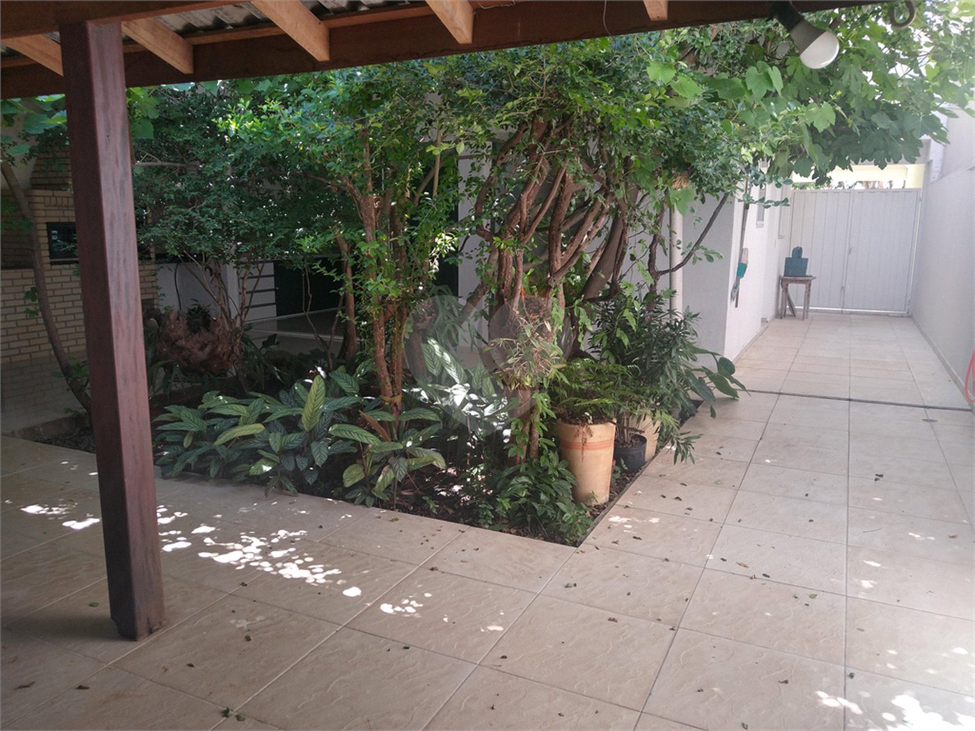 Casa à venda com 4 quartos, sendo 3 suítes, no condomínio Ibiti Royal Park, Sorocaba - SP