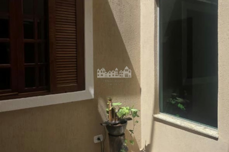 Casa térrea com vista para a Pedra Grande em Atibaia