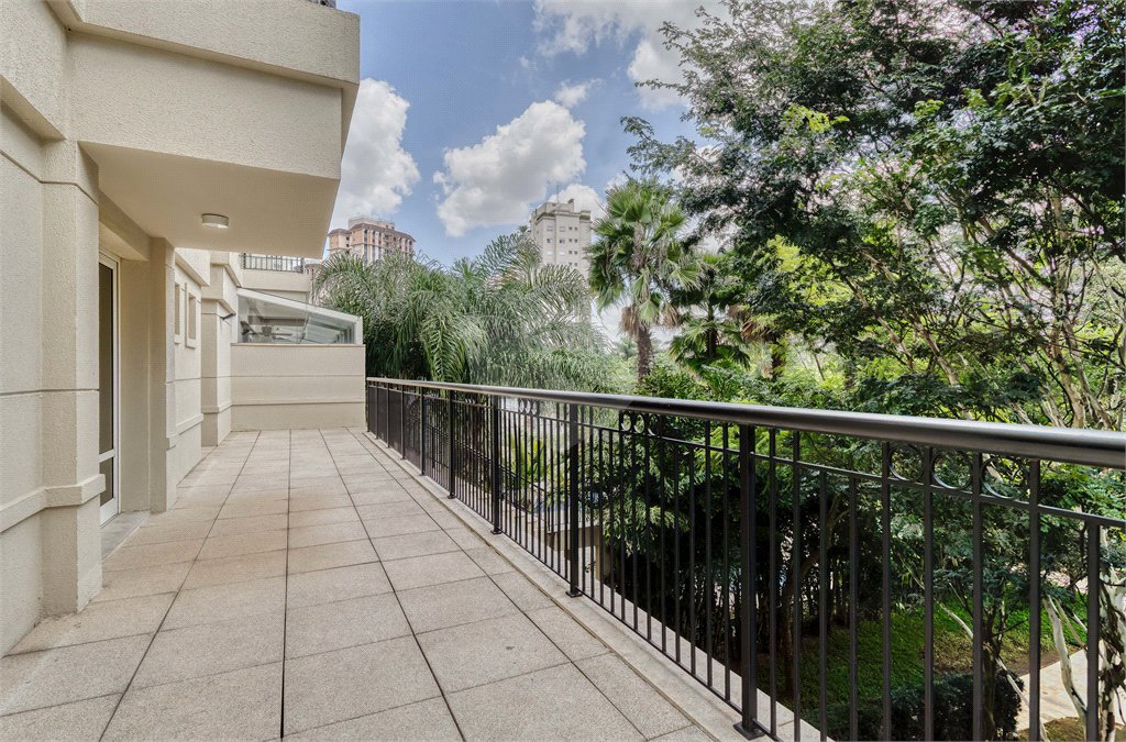 Apartamento à venda com 4 suítes em Alto da Boa Vista, São Paulo, SP