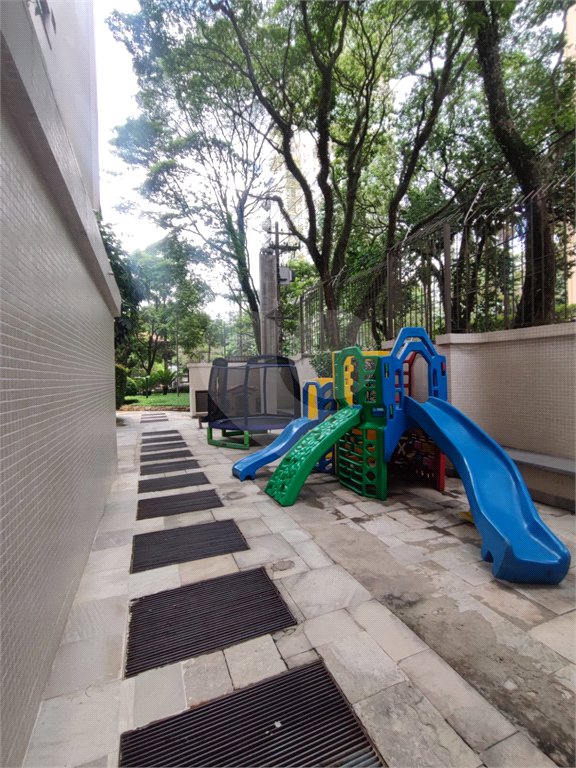 Apartamento à venda com 4 suítes em Moema, São Paulo, SP