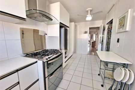 Apartamento com 3 dormitórios à venda, 181 m² por R$ 2.600.000,00 - Gonzaga - Santos/SP