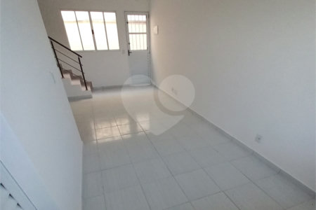 Villagio à venda com 2 quartos em Vila São Paulo, Mogi das Cruzes, SP