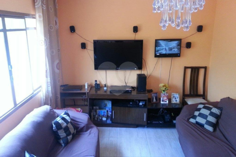 Sobrado à venda com 3 quartos, sendo 2 suítes,  em Jardim Nery, Mairiporã, SP