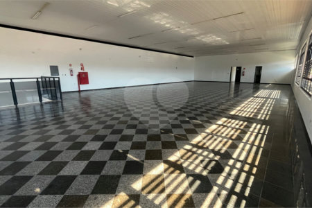 Salão Comercial para alugar em Vila Thais, Atibaia, SP