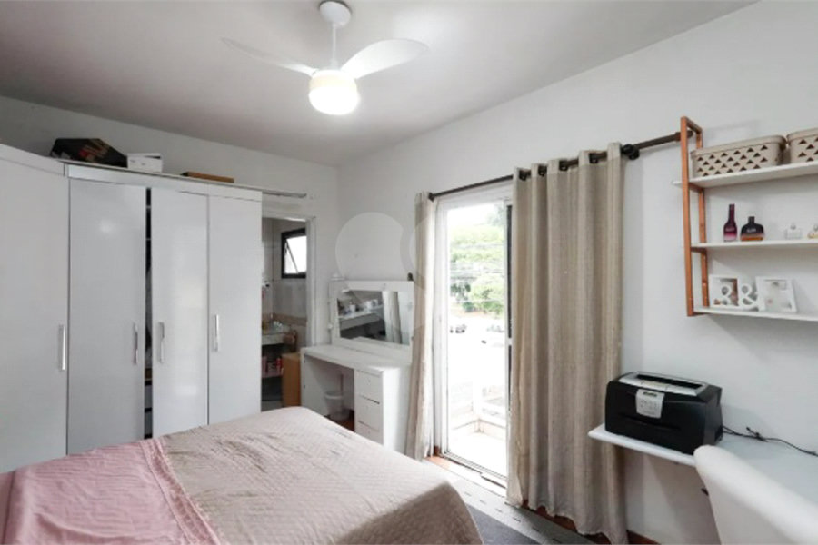 Casa à venda com 4 quartos, sendo 1 suíte, em Parque Edu Chaves, São Paulo, SP