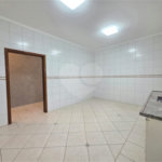 Casa à venda com 3 quartos, sendo 1 suíte, no condomínio Residencial Jardim das Palmeiras, Vinhedo - SP