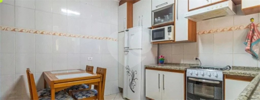Sobrado com 74m² , 3 dormitórios , 2 vagas , à venda no bairro Campestre , Santo André.
