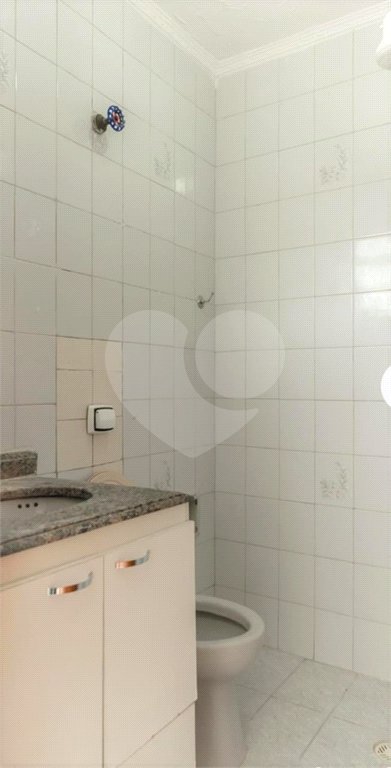 Imóvel para você investidor com 2 casas independentes a 500 metros do metrô São Lucas