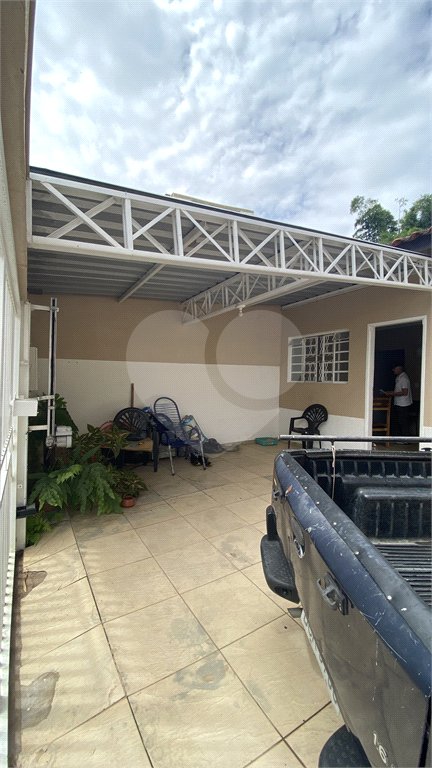 Casa à venda com 3 quartos, sendo 1 suíte, em Vila Maria Helena, Indaiatuba, SP