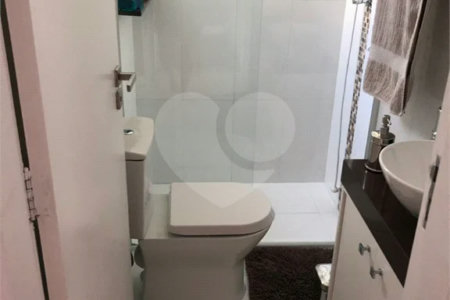 Apartamento à venda com 2 quartos em Parque Vitória, São Paulo, SP