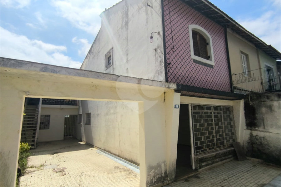 Sobrado à venda com 3 quartos, sendo 1 suíte, em Tremembé, São Paulo, SP