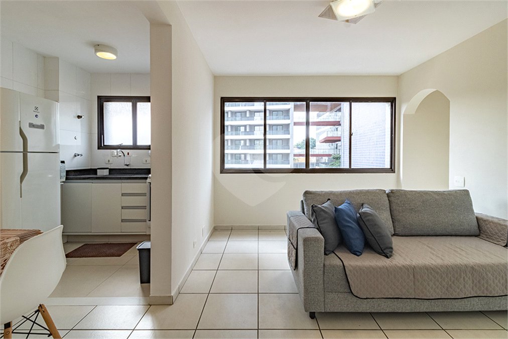 Apartamento à venda com 2 quartos em Pinheiros, São Paulo, SP