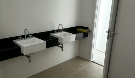Apartamento à venda com 4 suítes em Água Branca, São Paulo, SP