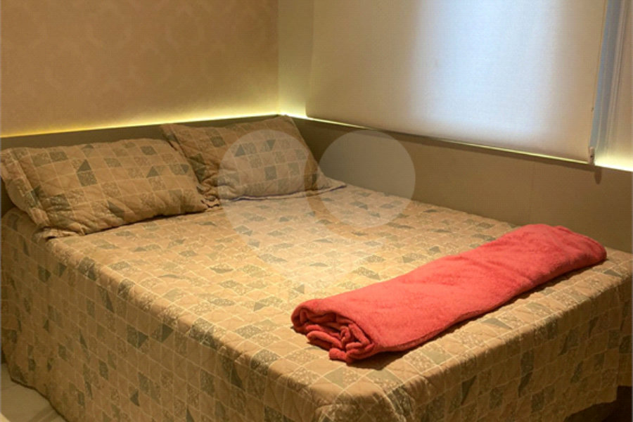 Casa à venda com 2 quartos no condomínio Romao Freire, São Paulo - SP