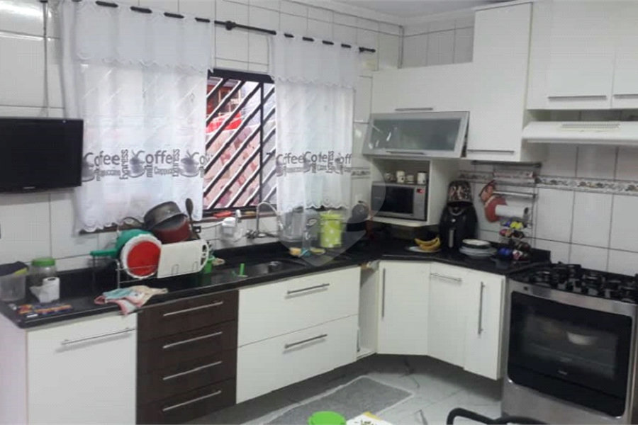 Sobrado à venda com 3 quartos, sendo 1 suíte, em Vila Guilherme, São Paulo, SP