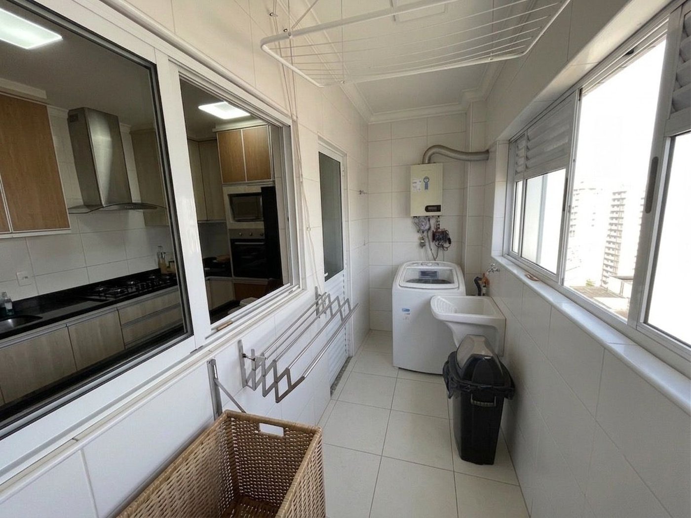 Cobertura com 3 dormitórios à venda, 320 m² por R$ 3.100.000,00 - Gonzaga - Santos/SP