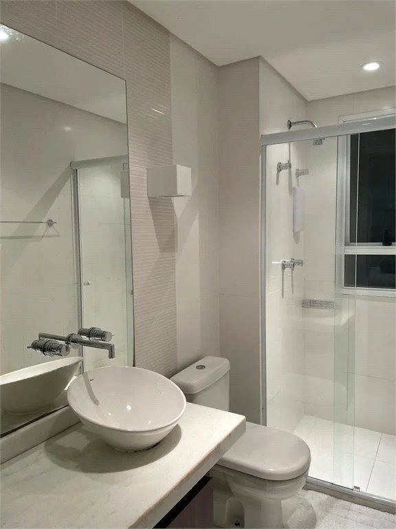 Apartamento à venda com 3 suítes em Vila Andrade, São Paulo, SP