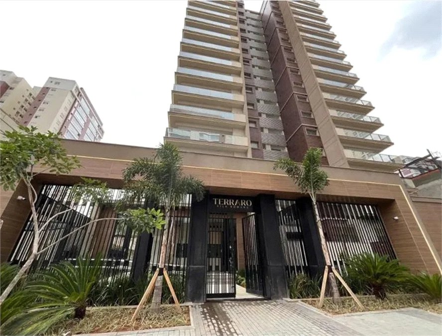 Apartamento à venda com 3 suítes em Vila Romana, São Paulo, SP