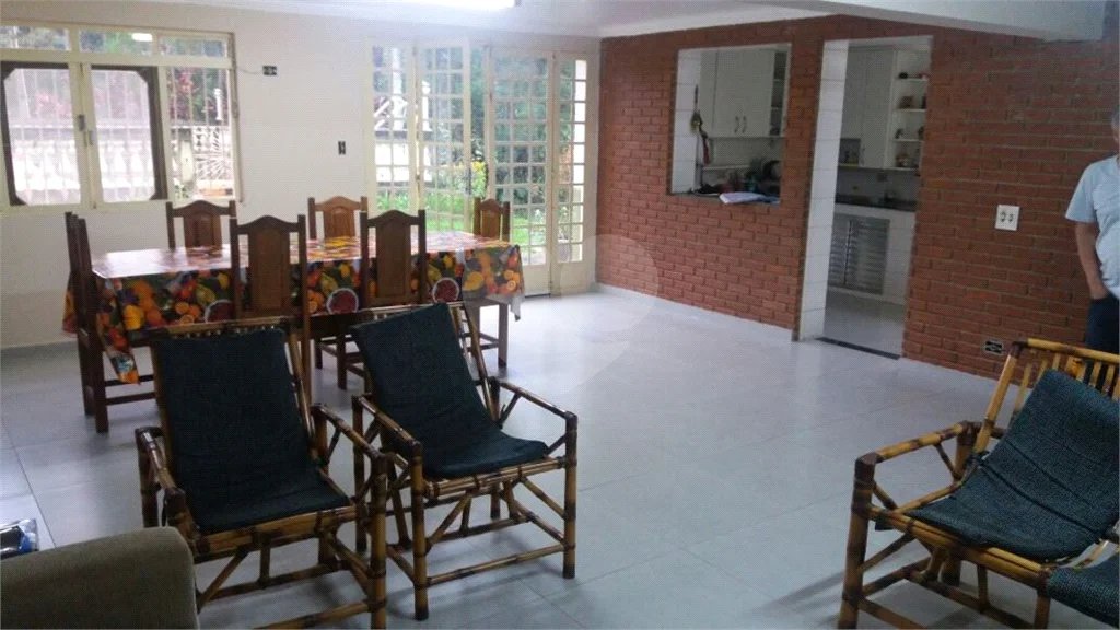 Chácara à venda com 3 suítes em Pau Arcado, Campo Limpo Paulista, SP