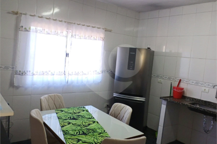 Sobrado à venda com 2 quartos em Tremembé, São Paulo, SP