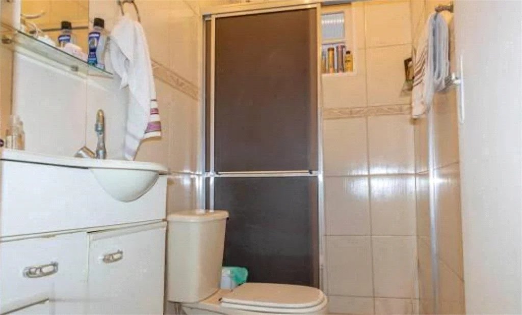 Sobrado à venda com 3 quartos, sendo 1 suíte, em Jardim Monte Kemel, São Paulo, SP