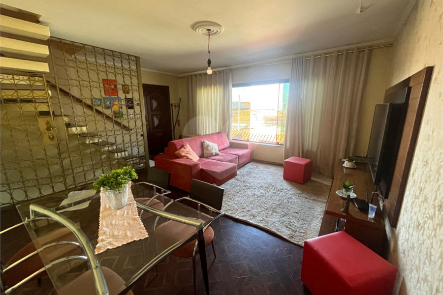 Sobrado à venda com 3 quartos, sendo 1 suíte, em Vila Dom Pedro Ii, São Paulo, SP