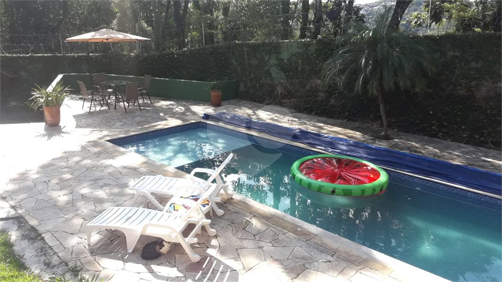 Casa à venda com 4 suítes em Roseira, Mairiporã, SP