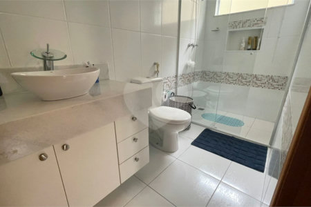 Casa de Vila à venda com 3 suítes em Jardim Paulista, Atibaia, SP