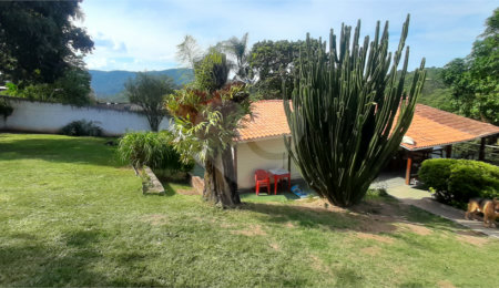 Casa Térrea à venda com 3 quartos, sendo 1 suíte,  em Serra da Cantareira, Mairiporã, SP