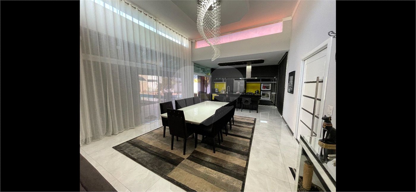 Casa à venda com 3 suítes no condomínio Village Ipanema 1, Araçoiaba da Serra - SP